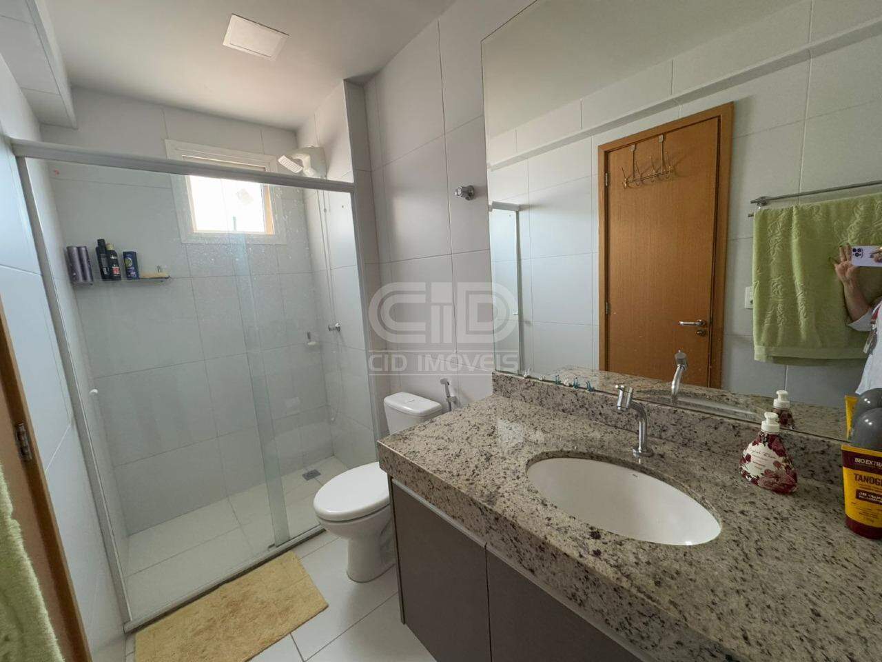 Apartamento para alugar com 3 quartos, 119m² - Foto 12