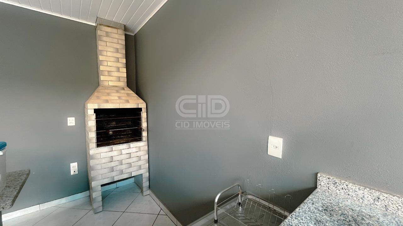 Casa à venda com 2 quartos, 72m² - Foto 10