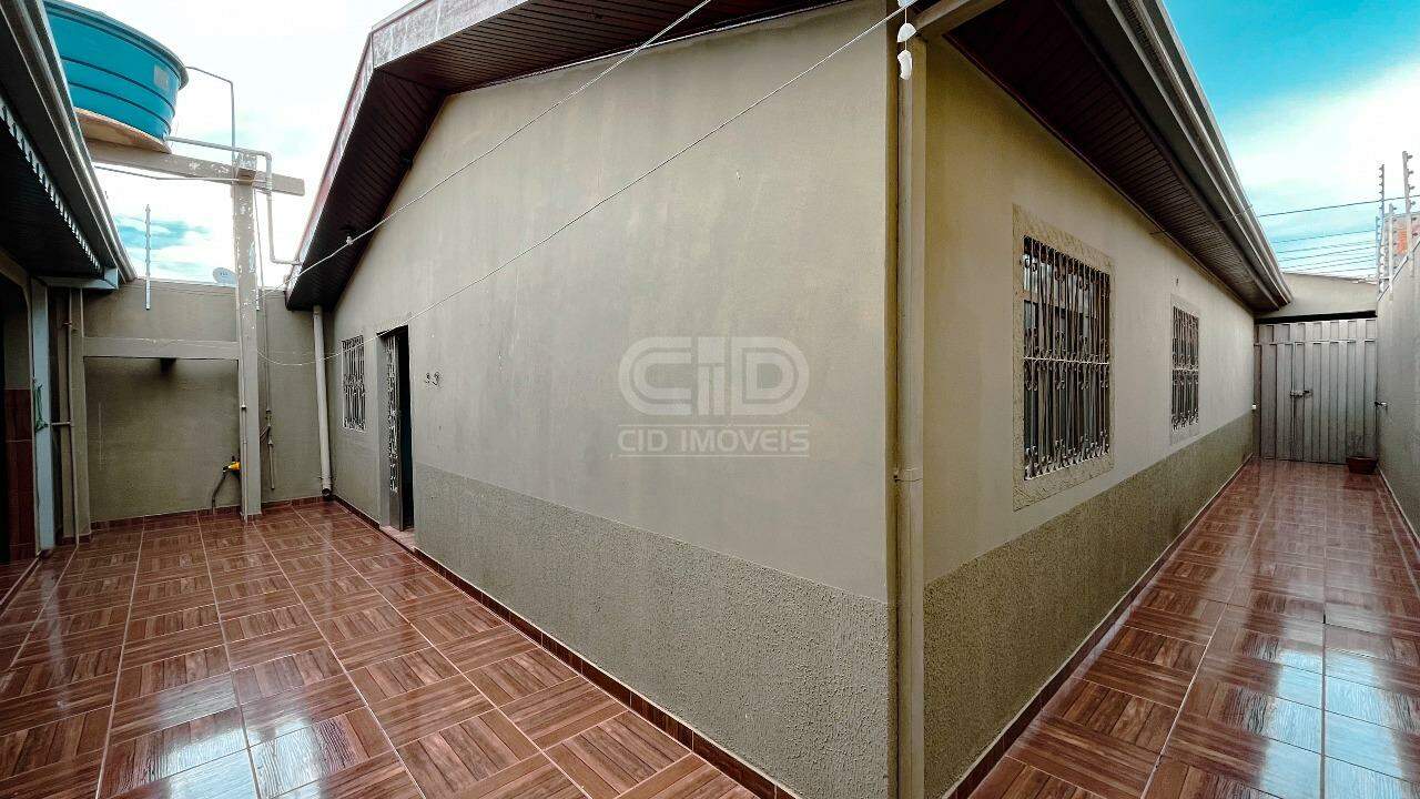 Casa à venda com 3 quartos, 204m² - Foto 15