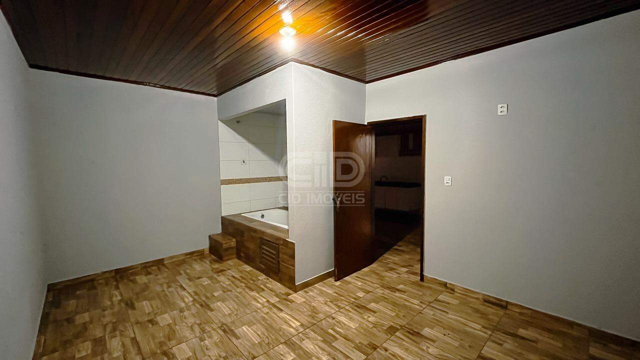 Casa à venda com 3 quartos, 204m² - Foto 10