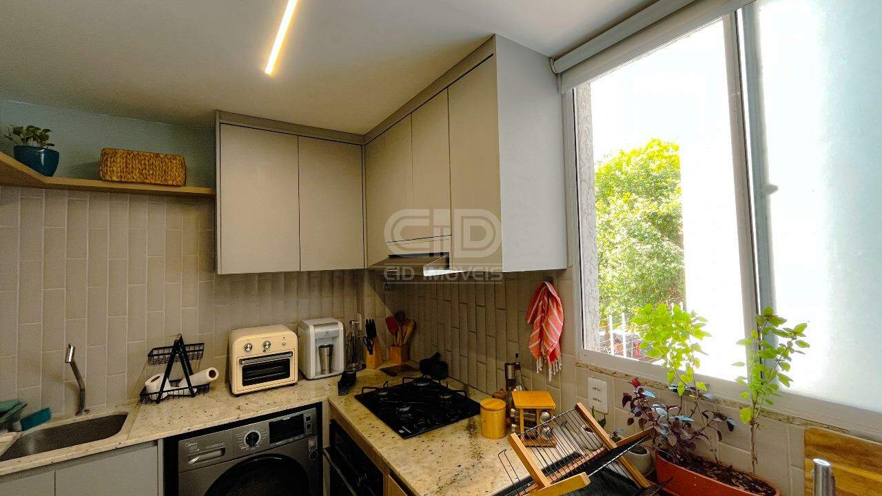 Apartamento à venda com 2 quartos, 51m² - Foto 11