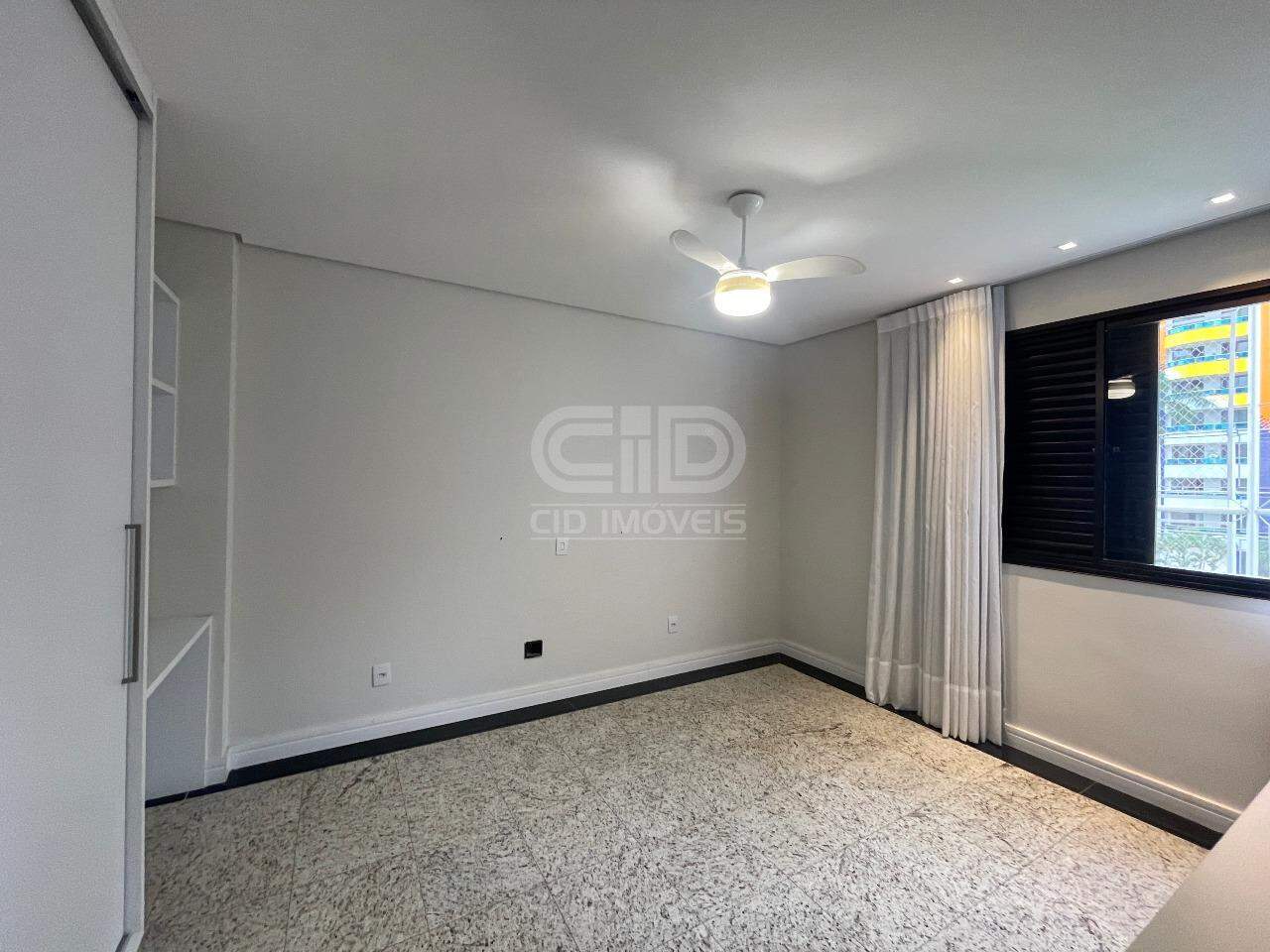 Apartamento para alugar com 4 quartos, 335m² - Foto 16