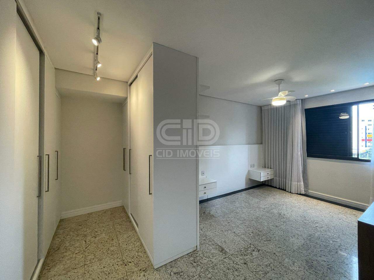 Apartamento para alugar com 4 quartos, 335m² - Foto 21