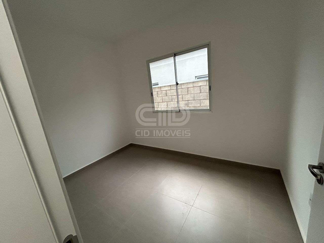 Casa de Condomínio para alugar com 3 quartos, 207m² - Foto 7