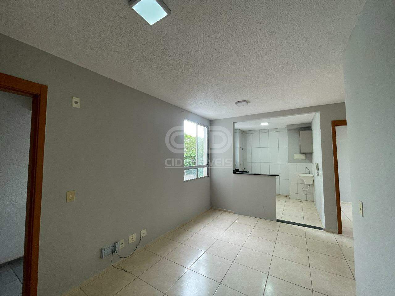 Apartamento para alugar com 2 quartos, 67m² - Foto 2