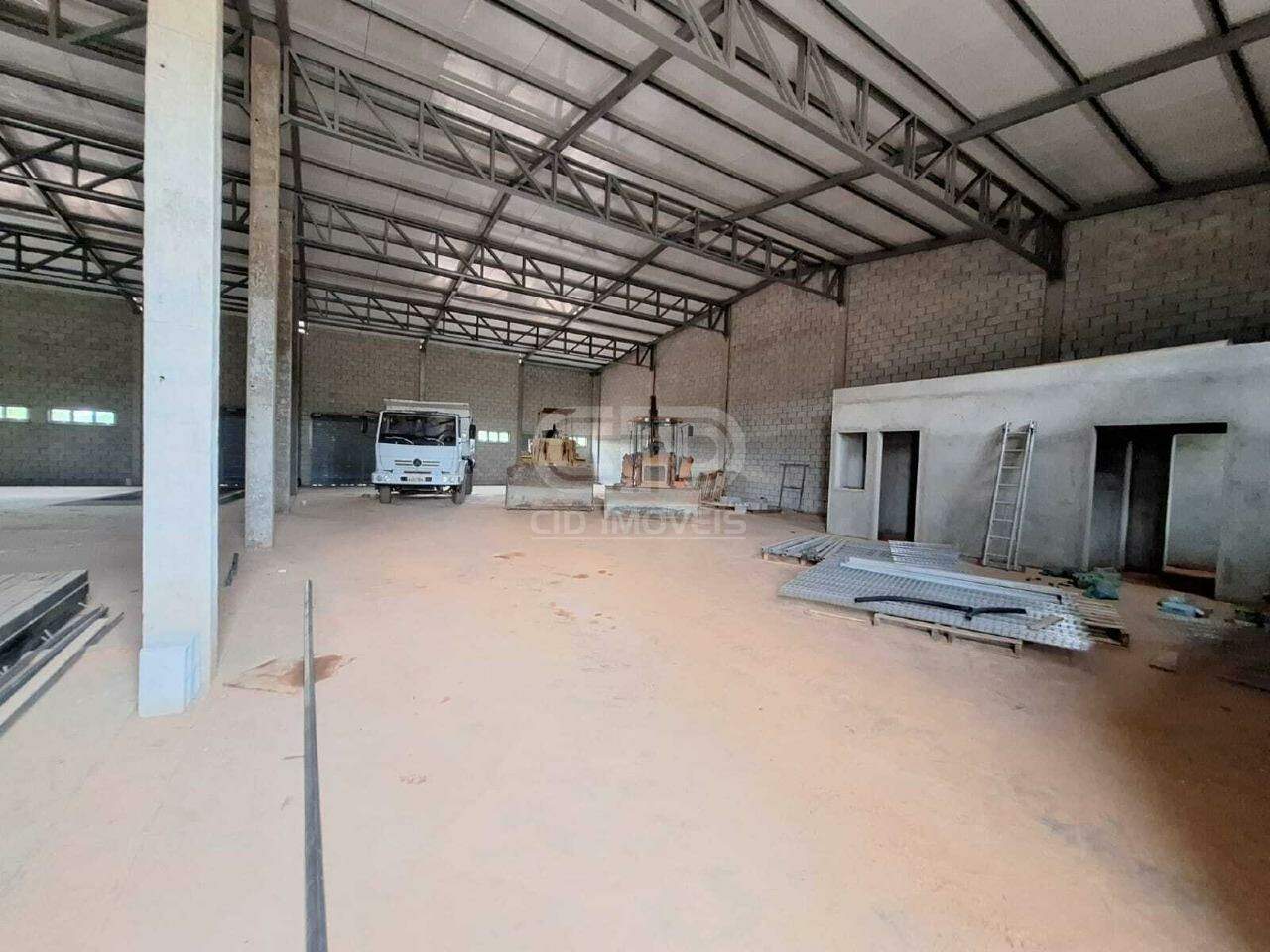 Depósito-Galpão-Armazém para alugar, 398m² - Foto 2