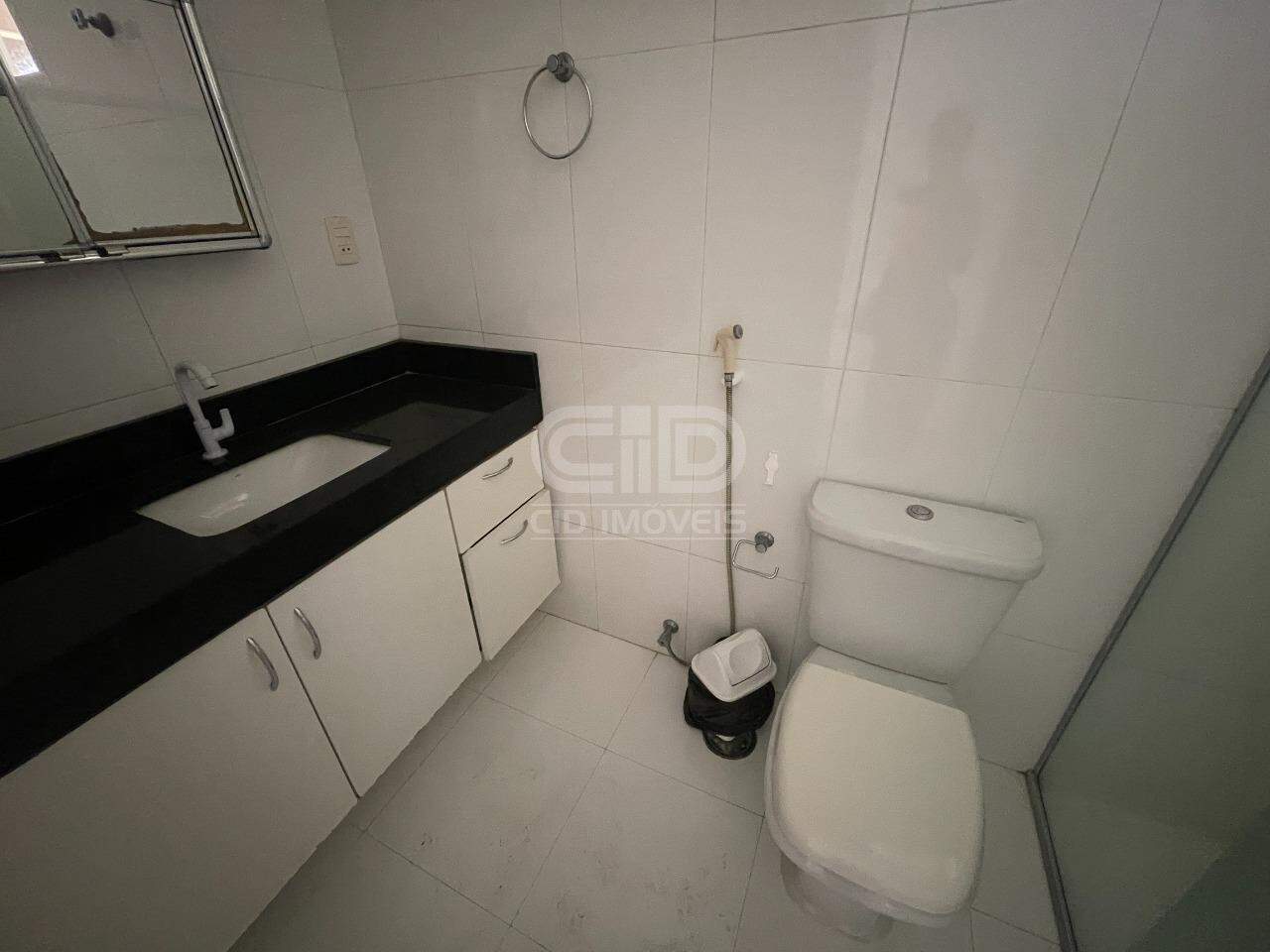 Apartamento para alugar com 2 quartos, 102m² - Foto 11