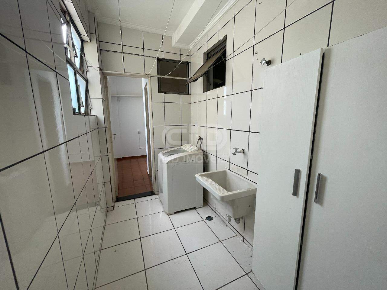 Apartamento para alugar com 2 quartos, 102m² - Foto 22