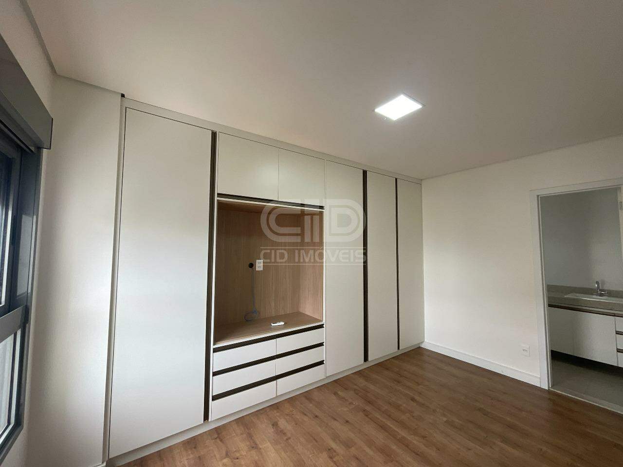 Apartamento para alugar com 3 quartos, 105m² - Foto 19