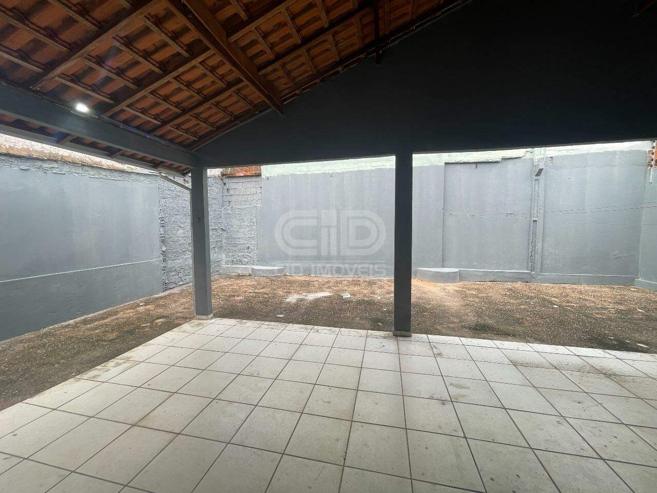 Casa para alugar com 2 quartos, 182m² - Foto 28