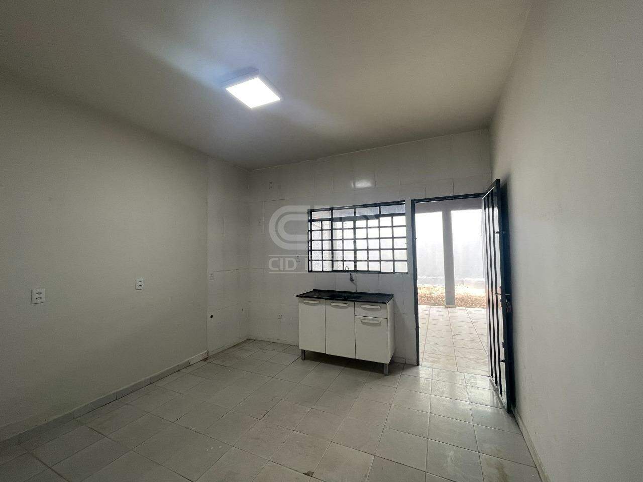 Casa para alugar com 2 quartos, 182m² - Foto 21