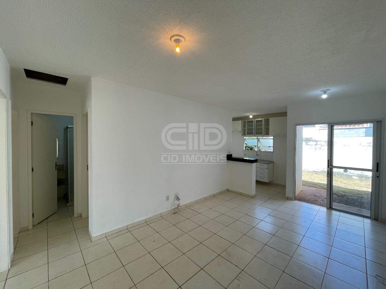 Casa em Condomínio para aluguel no Guarita II: 