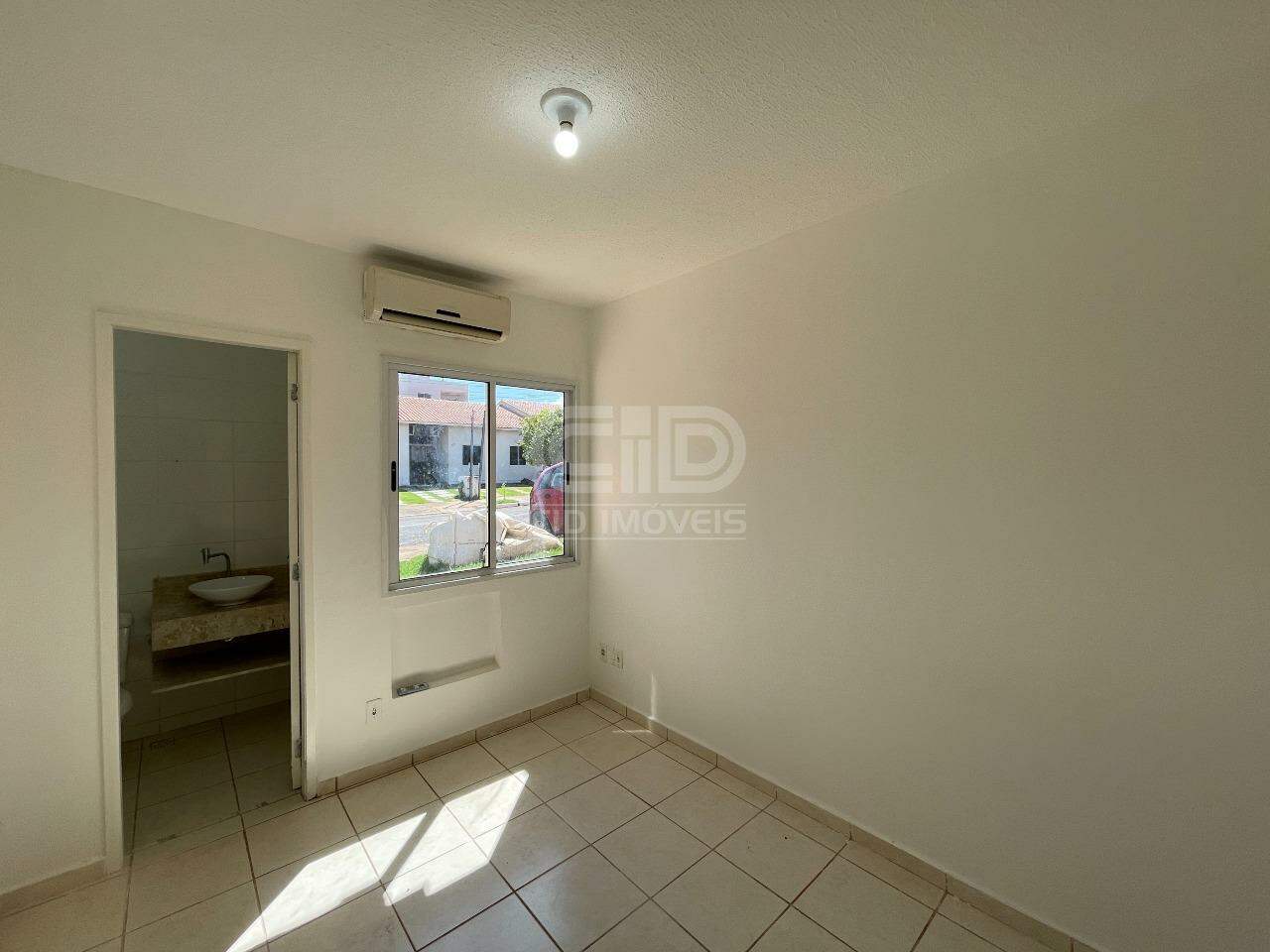 Casa em Condomínio para aluguel no Guarita II: 