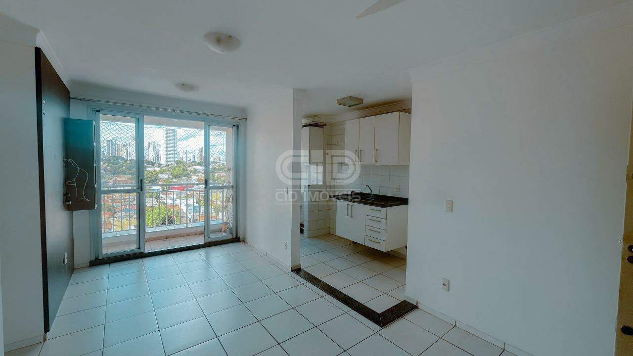 Apartamento à venda com 3 quartos, 67m² - Foto 1