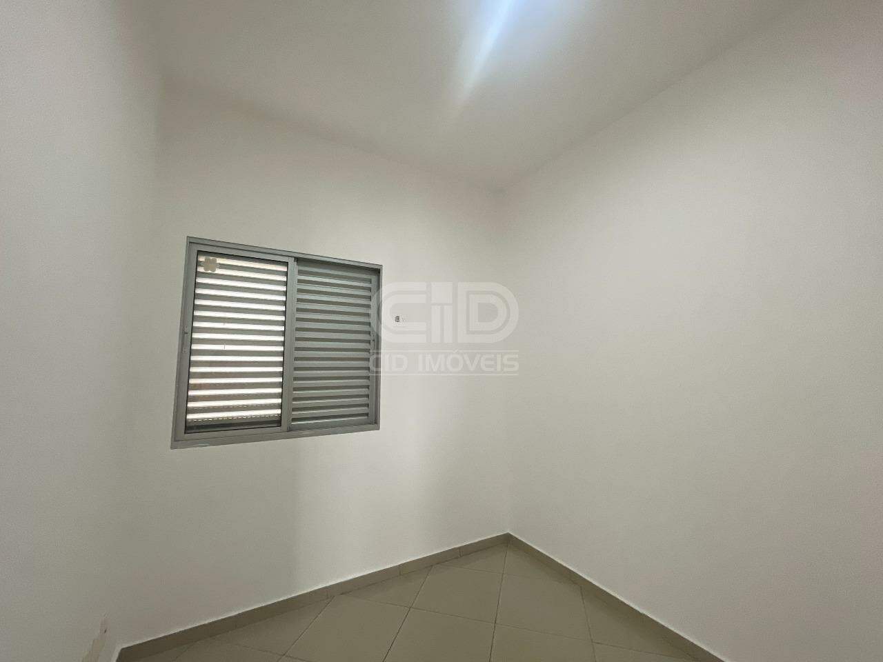Apartamento para alugar com 3 quartos, 110m² - Foto 15