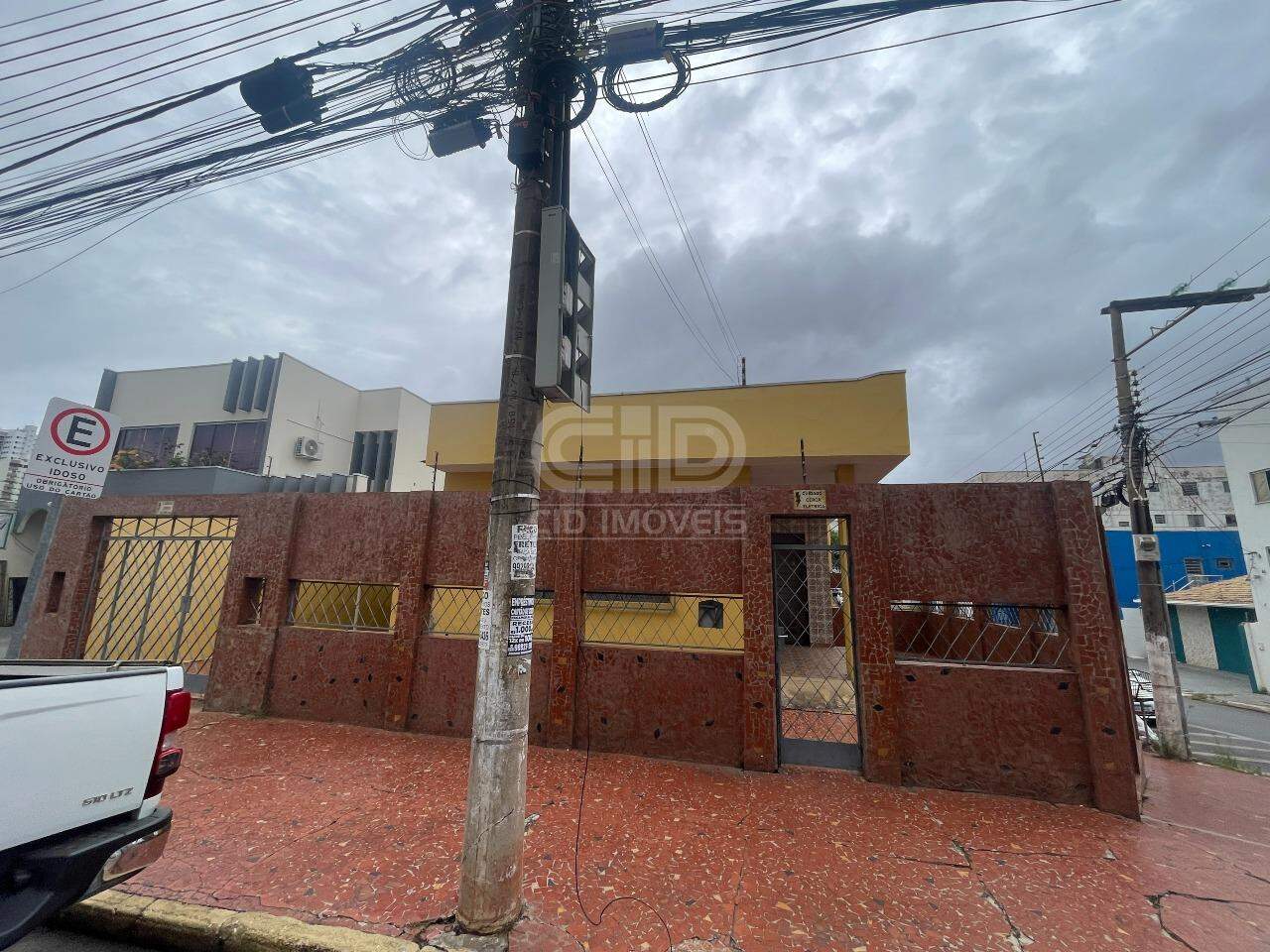 Prédio Inteiro para alugar, 390m² - Foto 1