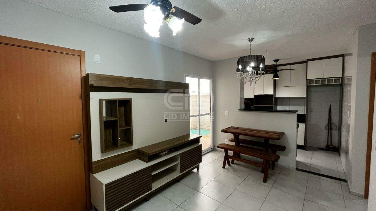 Apartamento à venda com 2 quartos, 50m² - Foto 2