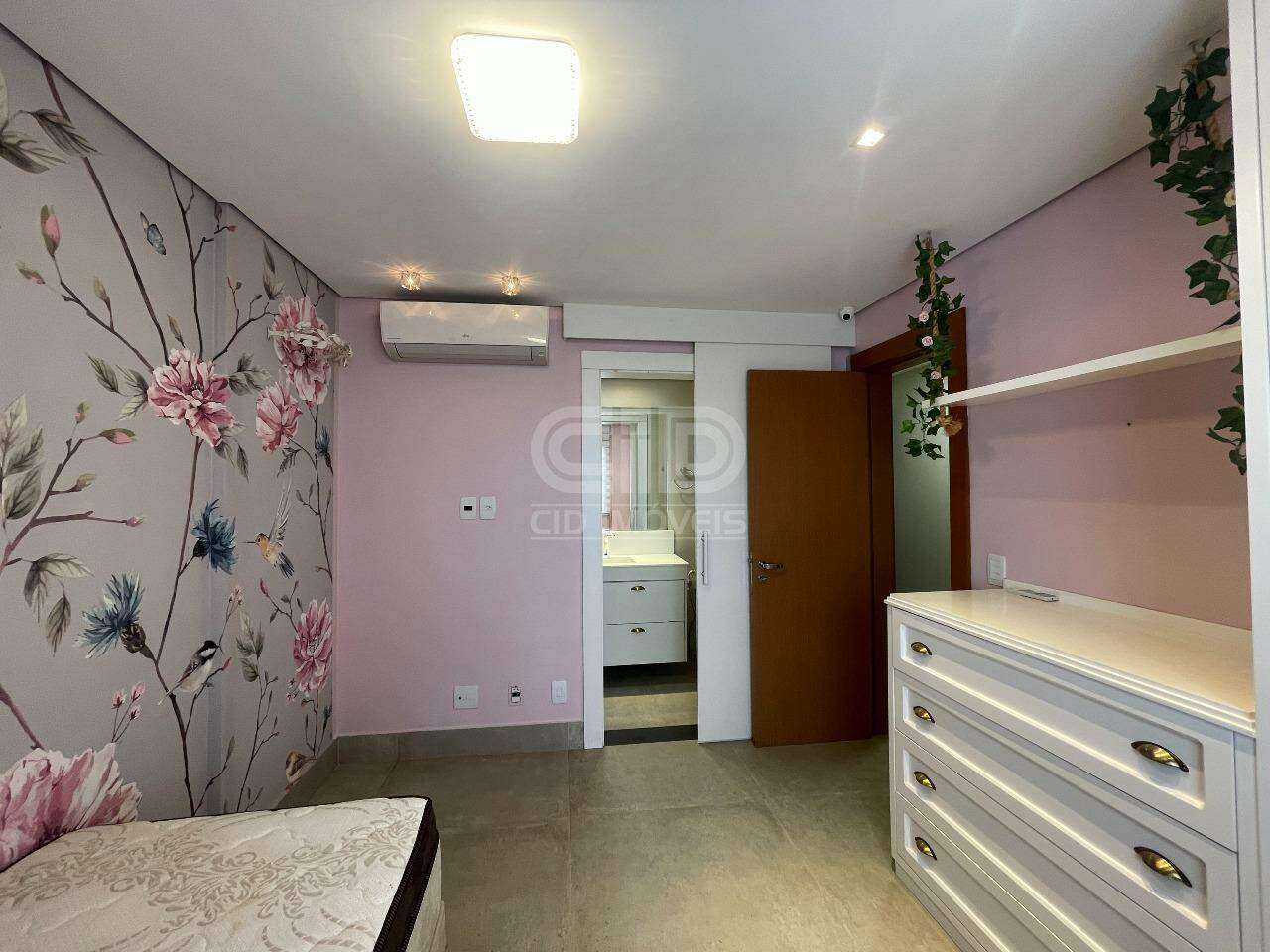 Apartamento para alugar com 3 quartos, 115m² - Foto 15