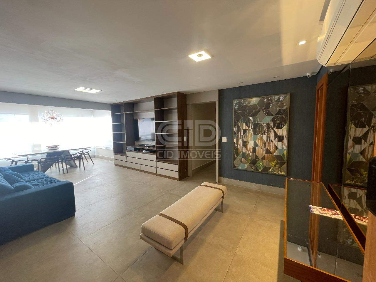 Apartamento para alugar com 3 quartos, 115m² - Foto 1