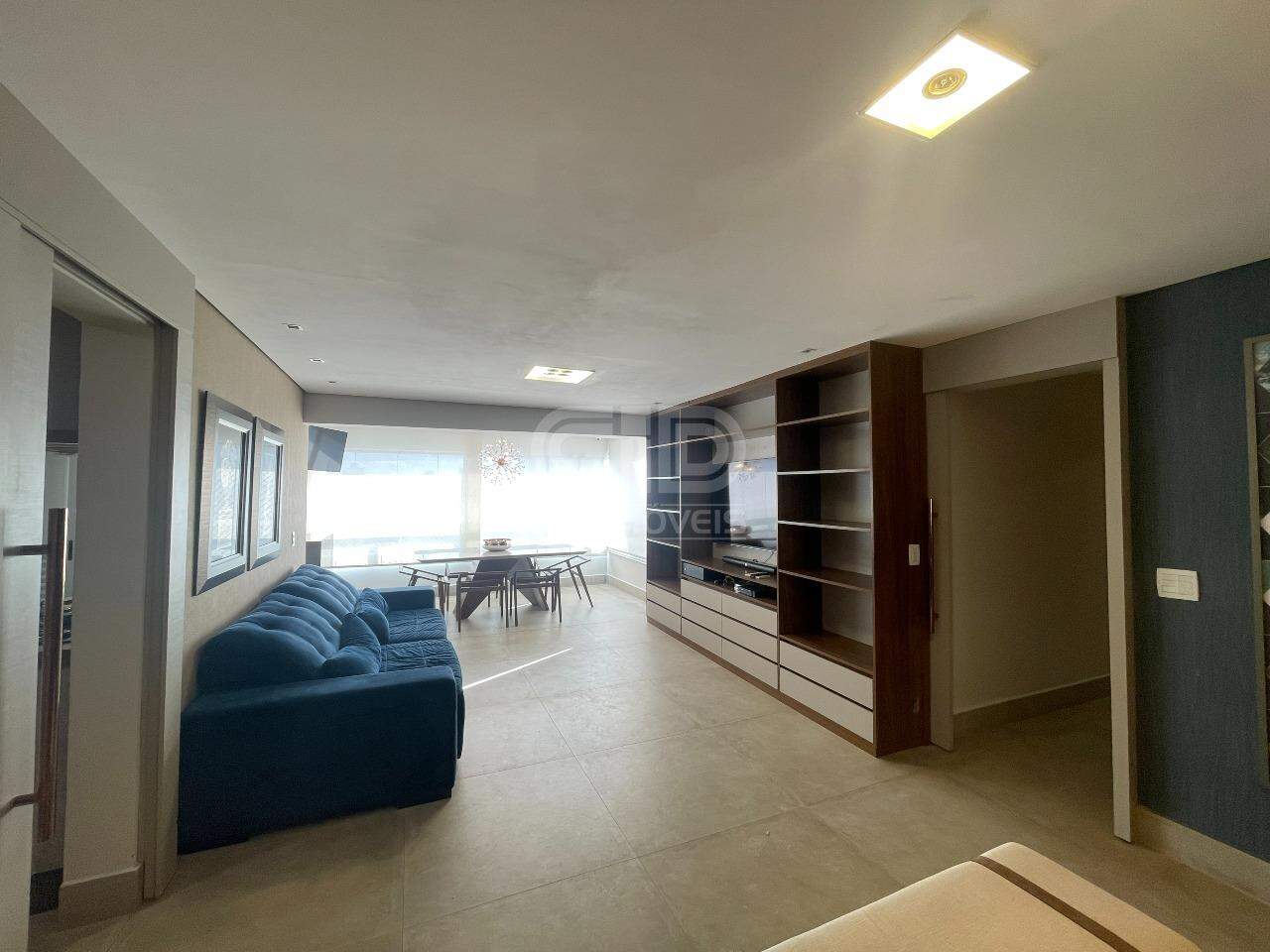 Apartamento para alugar com 3 quartos, 115m² - Foto 2
