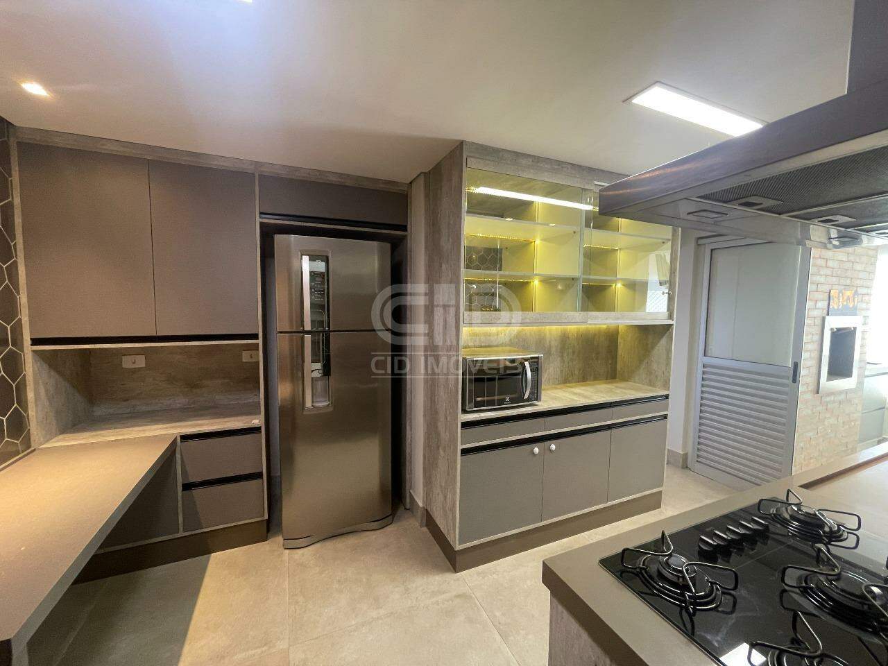 Apartamento para alugar com 3 quartos, 115m² - Foto 27