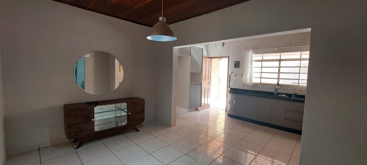 Casa à venda com 4 quartos, 196m² - Foto 9