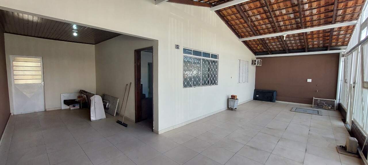 Casa à venda com 4 quartos, 196m² - Foto 17