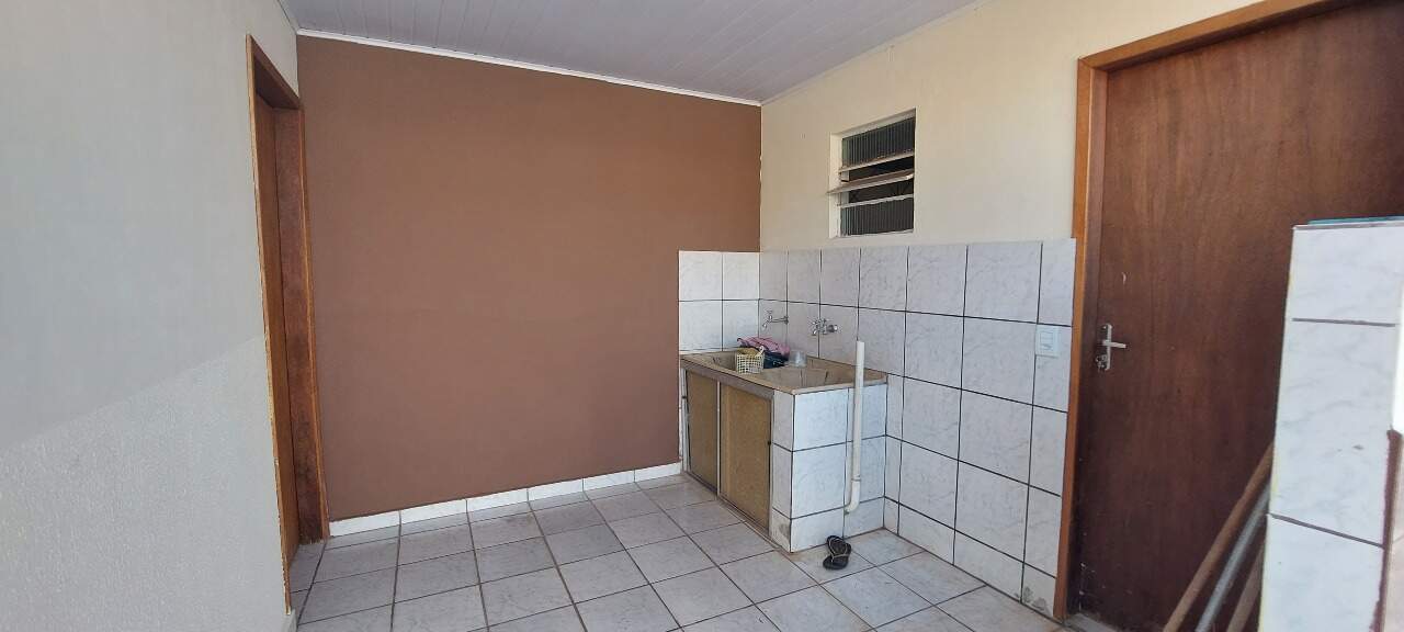 Casa à venda com 4 quartos, 196m² - Foto 15