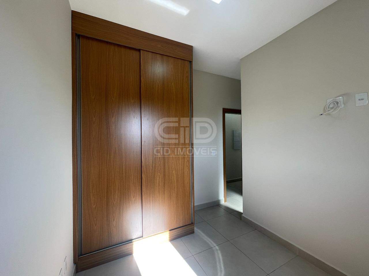 Apartamento para alugar com 3 quartos, 75m² - Foto 14