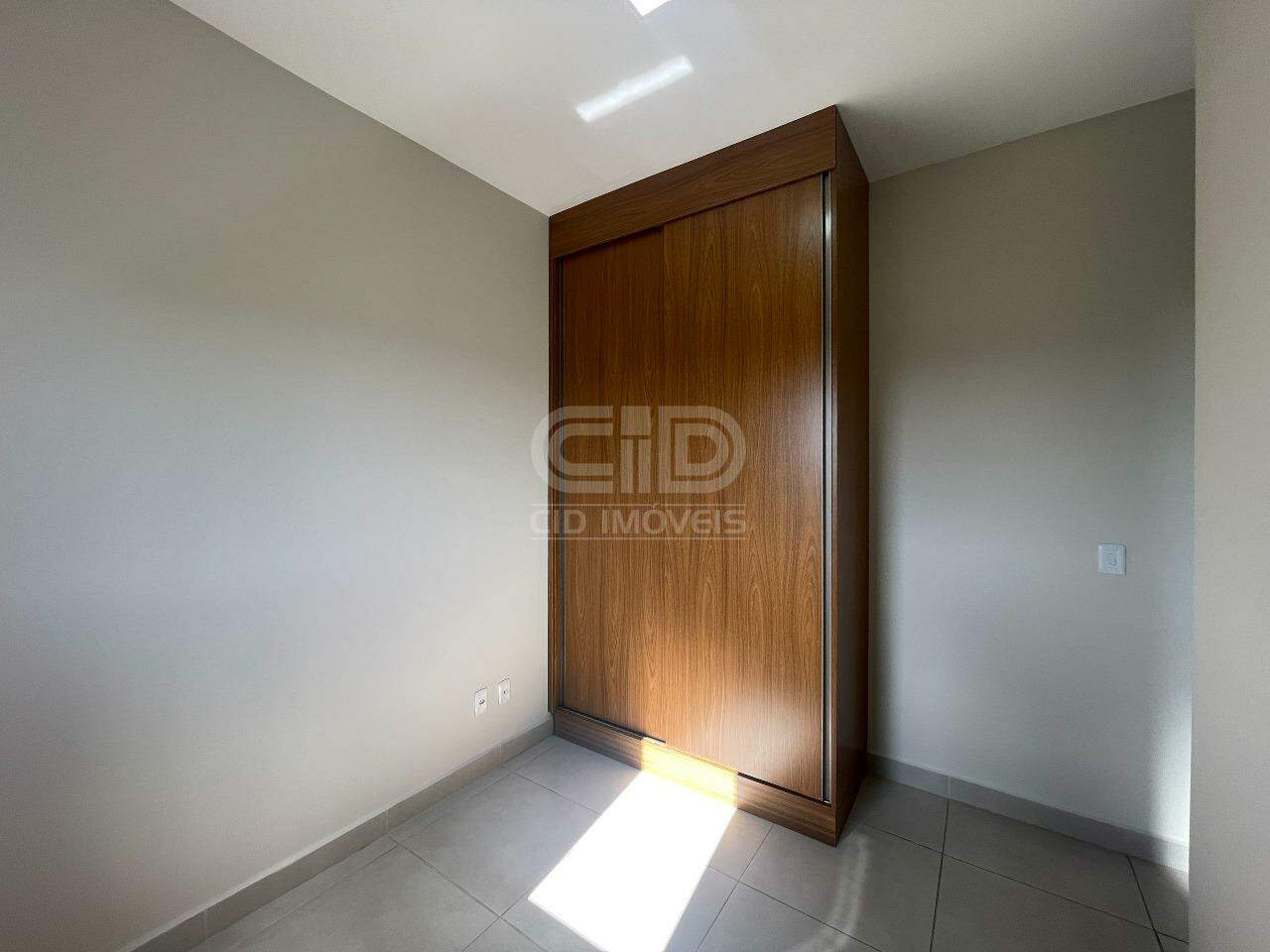 Apartamento para alugar com 3 quartos, 75m² - Foto 15