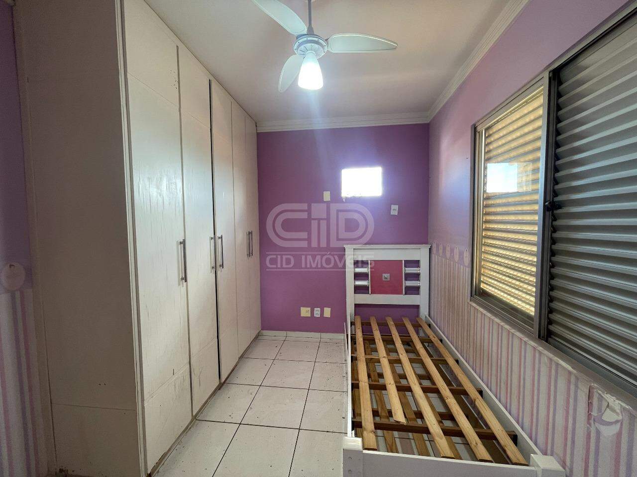 Apartamento para alugar com 3 quartos, 107m² - Foto 12