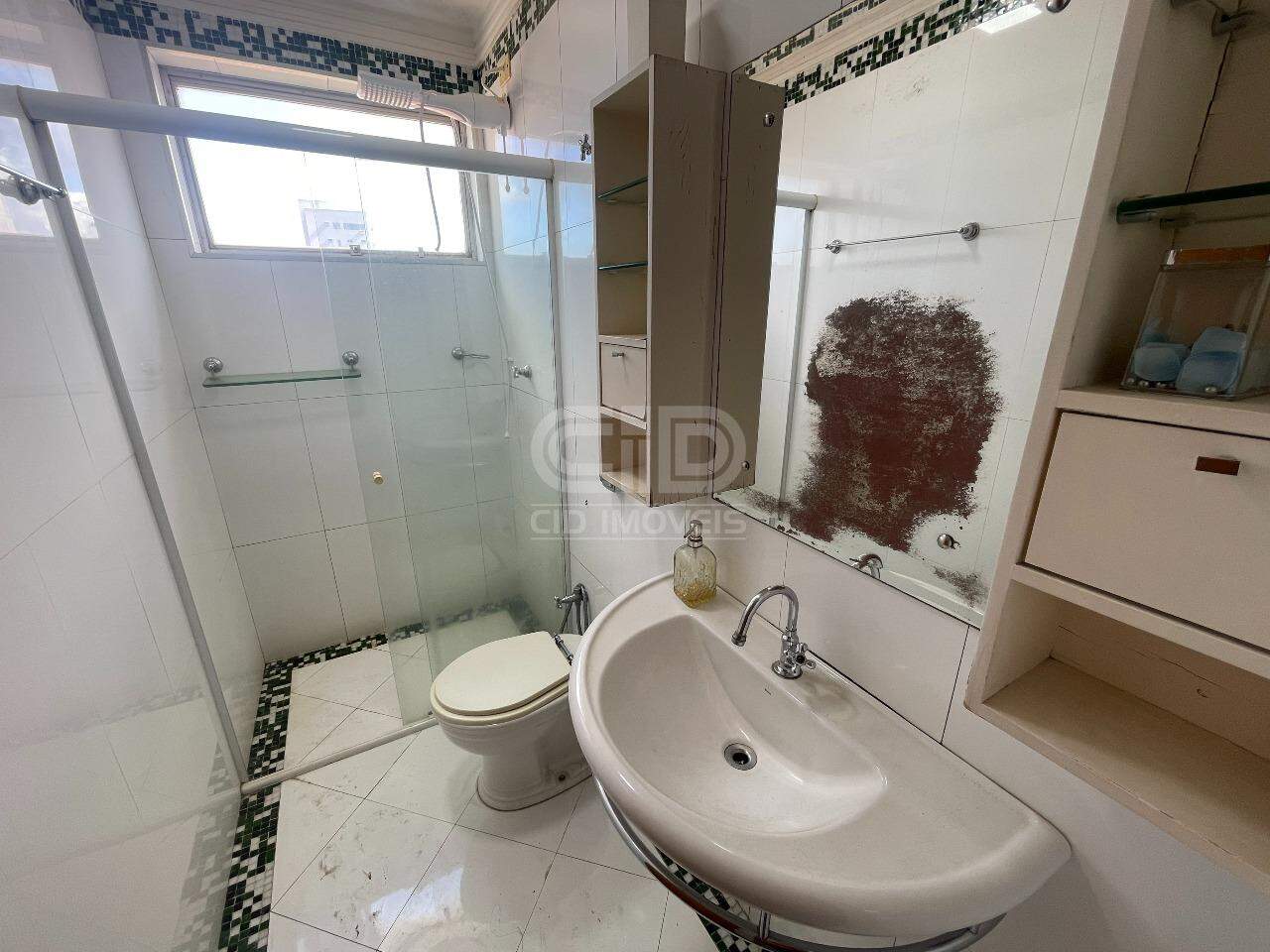 Apartamento para alugar com 3 quartos, 107m² - Foto 16