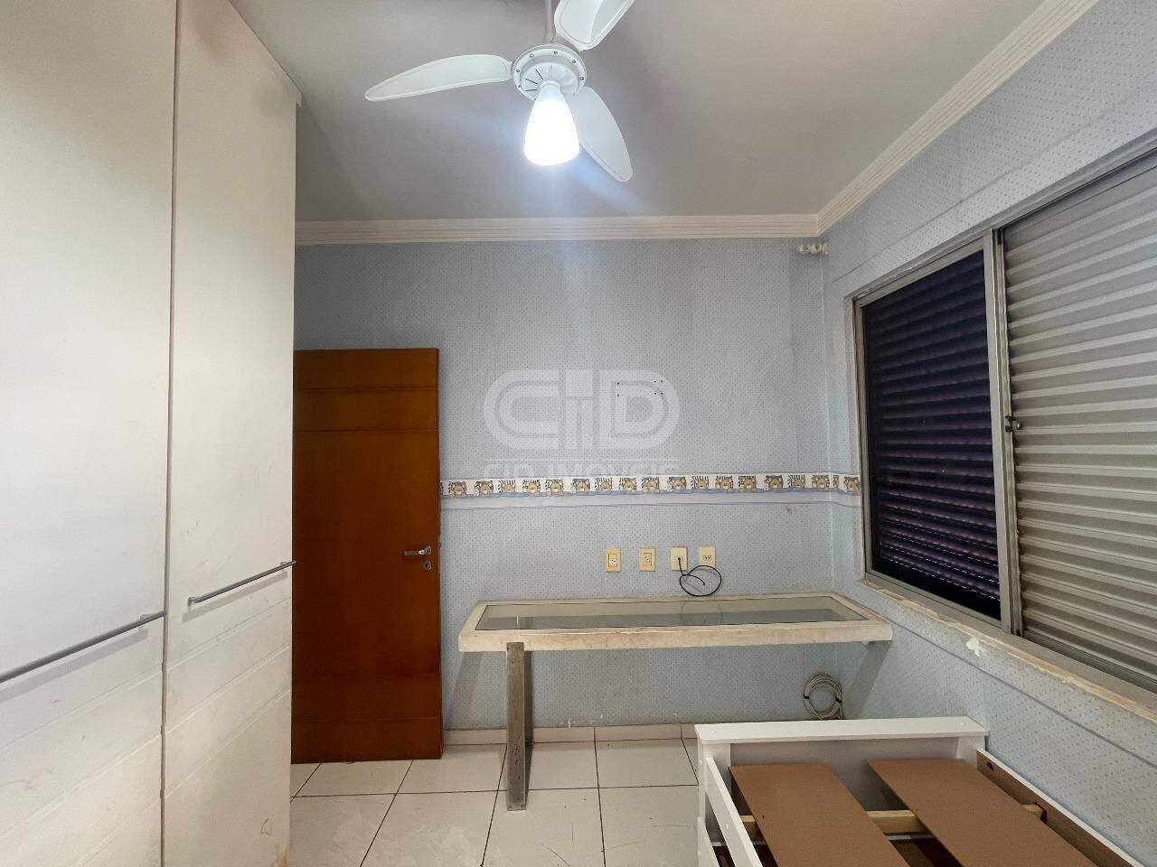 Apartamento para alugar com 3 quartos, 107m² - Foto 15