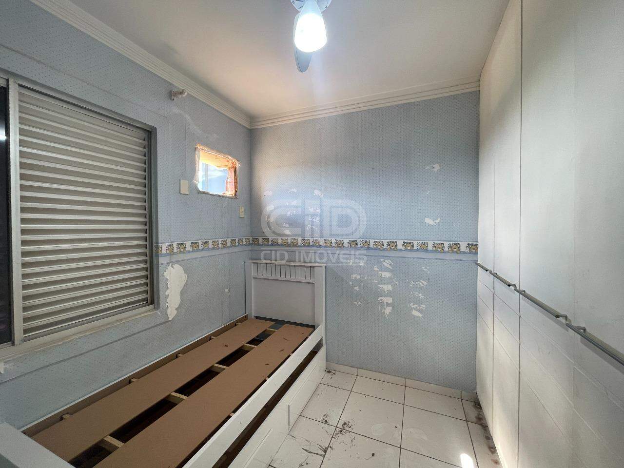 Apartamento para alugar com 3 quartos, 107m² - Foto 14