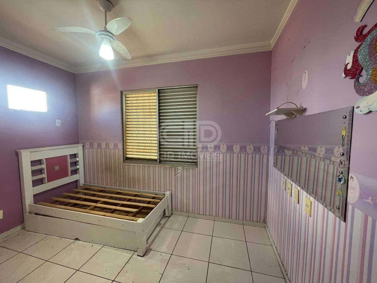 Apartamento para alugar com 3 quartos, 107m² - Foto 11