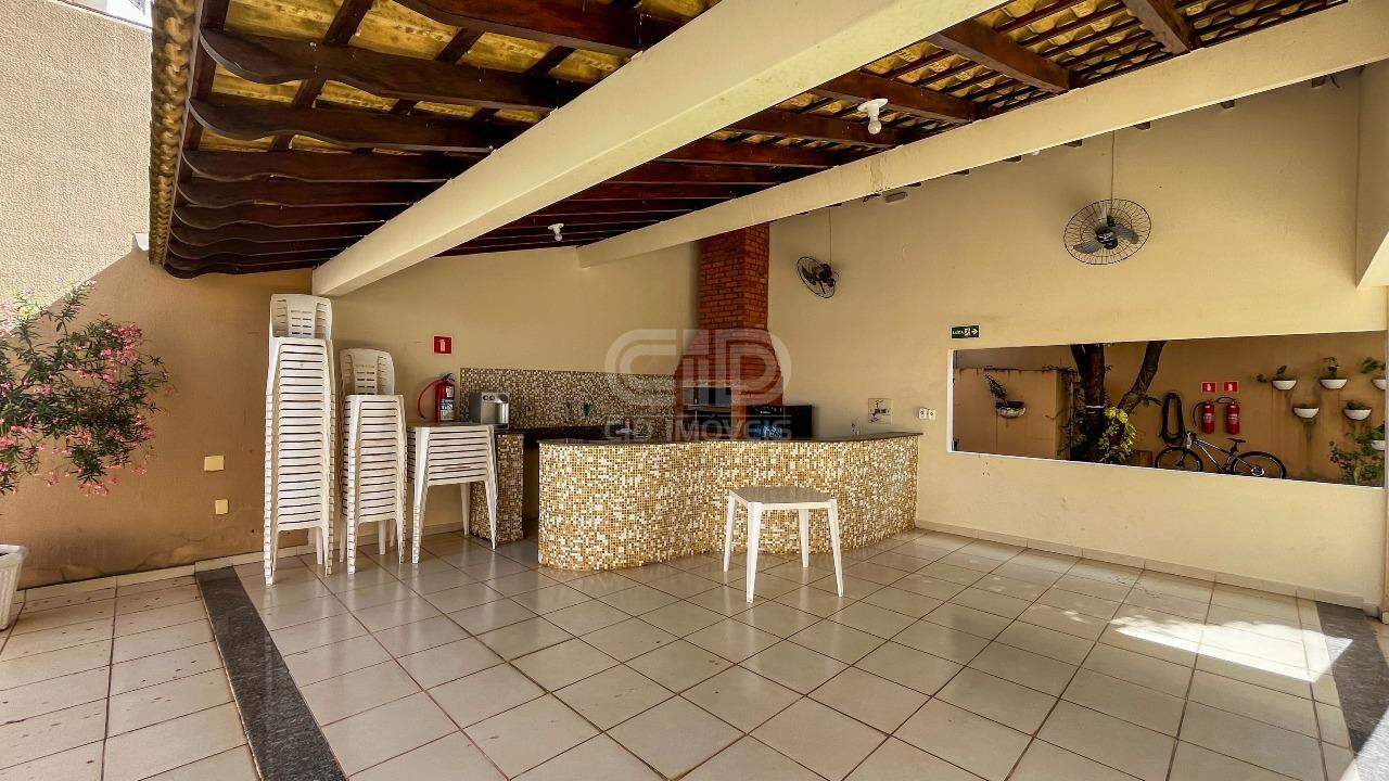 Apartamento à venda com 3 quartos, 123m² - Foto 12