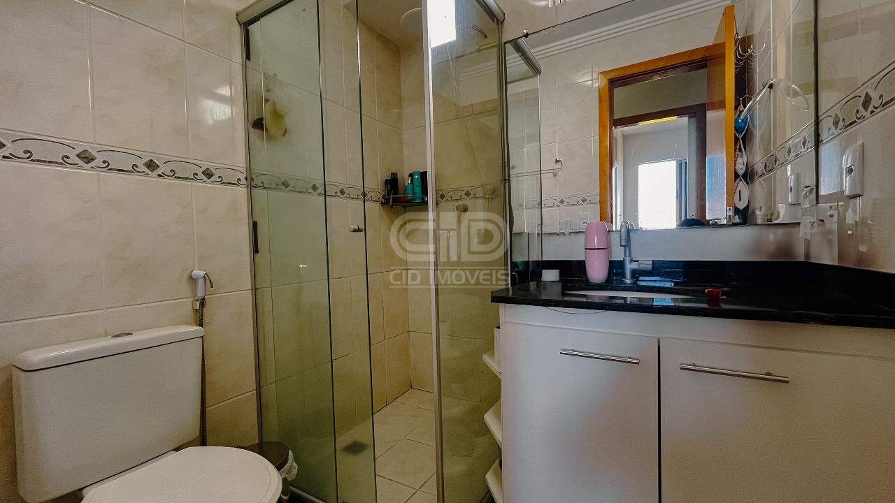 Apartamento à venda com 3 quartos - Foto 7
