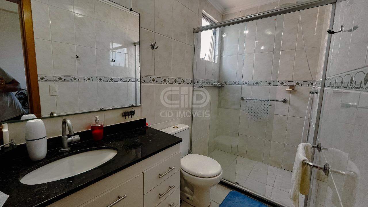 Apartamento à venda com 3 quartos - Foto 9