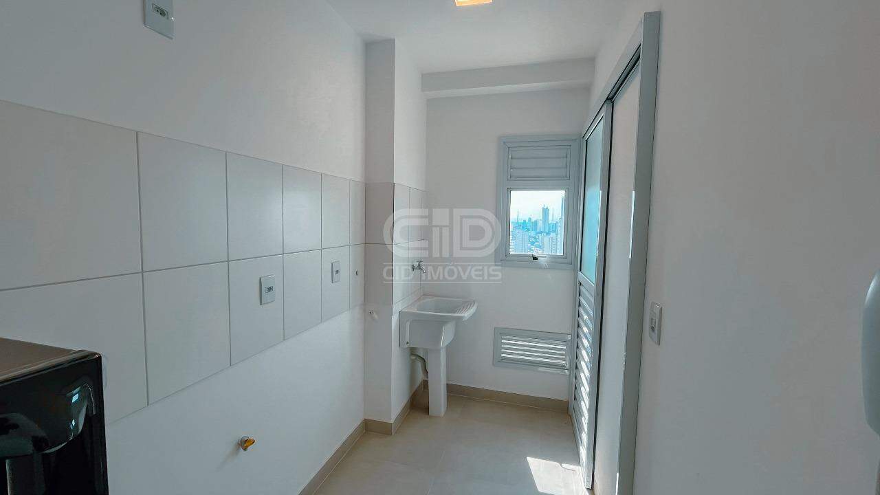 Apartamento para alugar com 2 quartos, 57m² - Foto 5