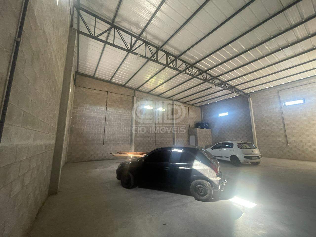 Depósito-Galpão-Armazém para alugar, 200m² - Foto 6