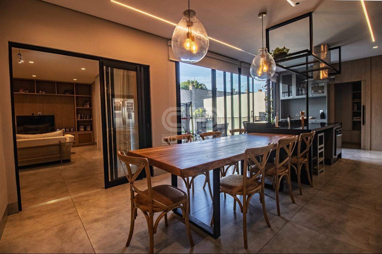 Casa de Condomínio à venda com 3 quartos, 259m² - Foto 5