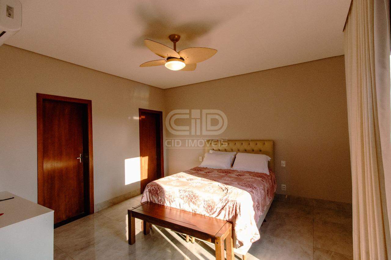 Casa de Condomínio à venda com 3 quartos, 259m² - Foto 15