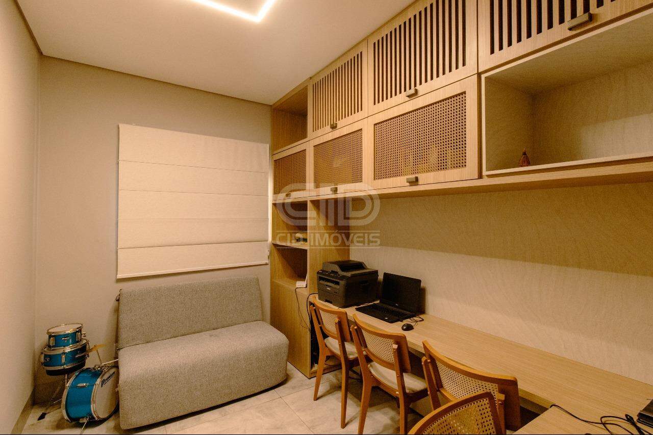 Casa de Condomínio à venda com 3 quartos, 259m² - Foto 4