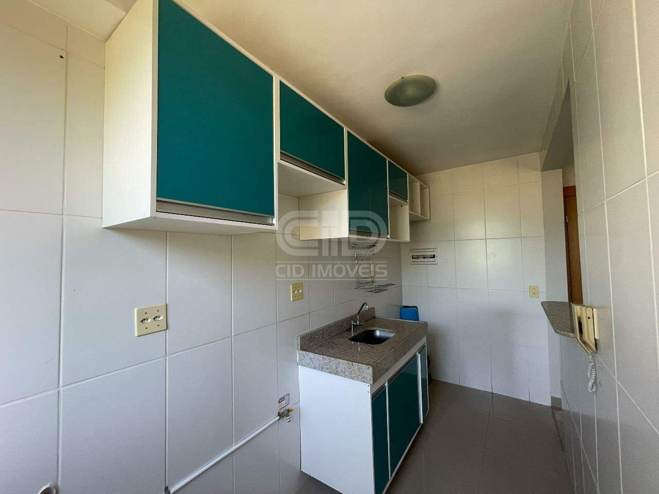 Apartamento para alugar com 2 quartos, 68m² - Foto 14