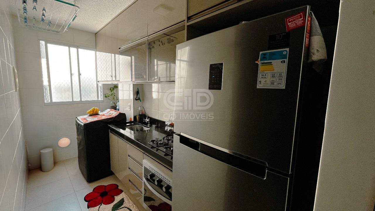Apartamento à venda com 2 quartos, 42m² - Foto 3