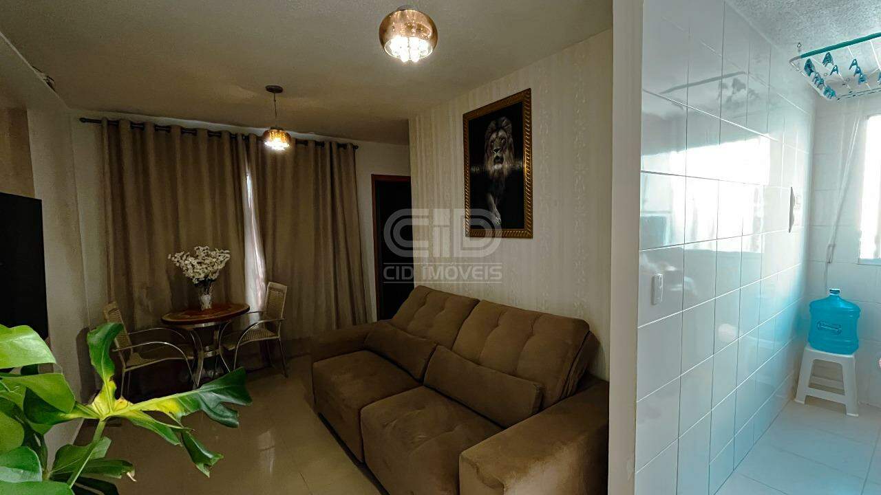 Apartamento à venda com 2 quartos, 42m² - Foto 1