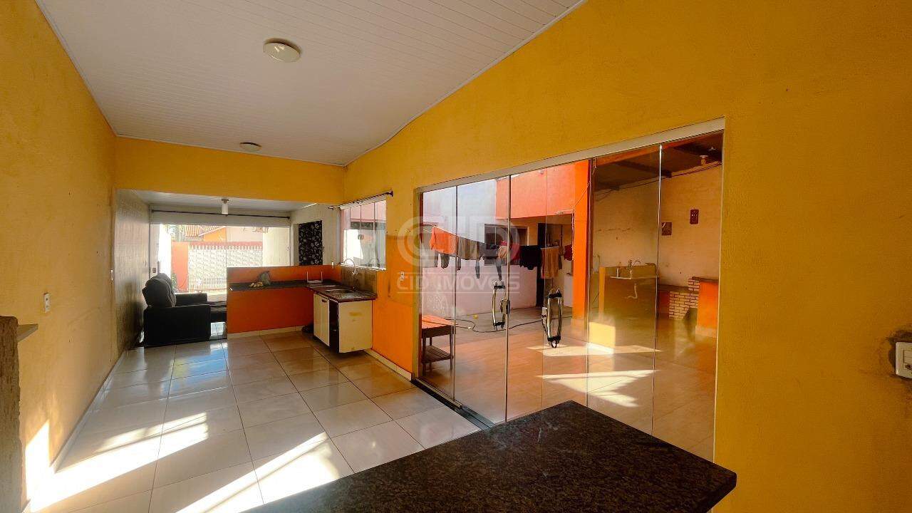 Casa à venda com 3 quartos - Foto 3