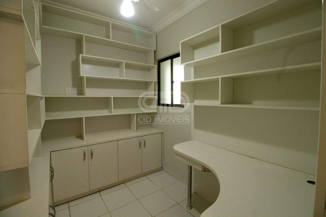 Apartamento à venda com 3 quartos, 158m² - Foto 10