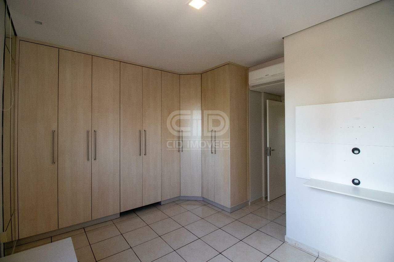 Apartamento à venda com 3 quartos, 158m² - Foto 13