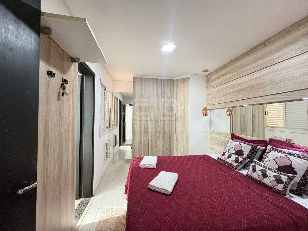 Apartamento à venda no Morada do Ouro: 